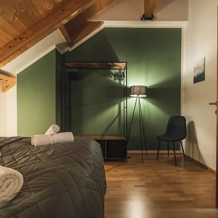 Alpstay Kuhstadl - 3 Bedrooms - Ski-in & Ski-out Apartment *