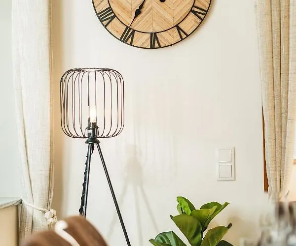 Alpstay Kuhstadl - 3 Bedrooms - Ski-in & Ski-out Bad Kleinkirchheim