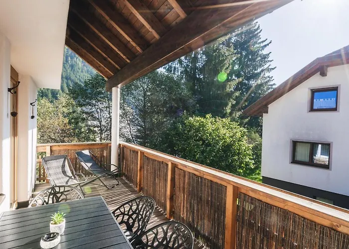 Alpstay Kuhstadl - 3 Bedrooms - Ski-in & Ski-out Apartament Bad Kleinkirchheim