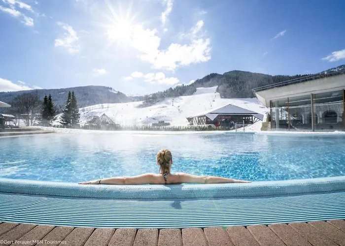 Alpstay Kuhstadl - 3 Bedrooms - Ski-in & Ski-out * Bad Kleinkirchheim